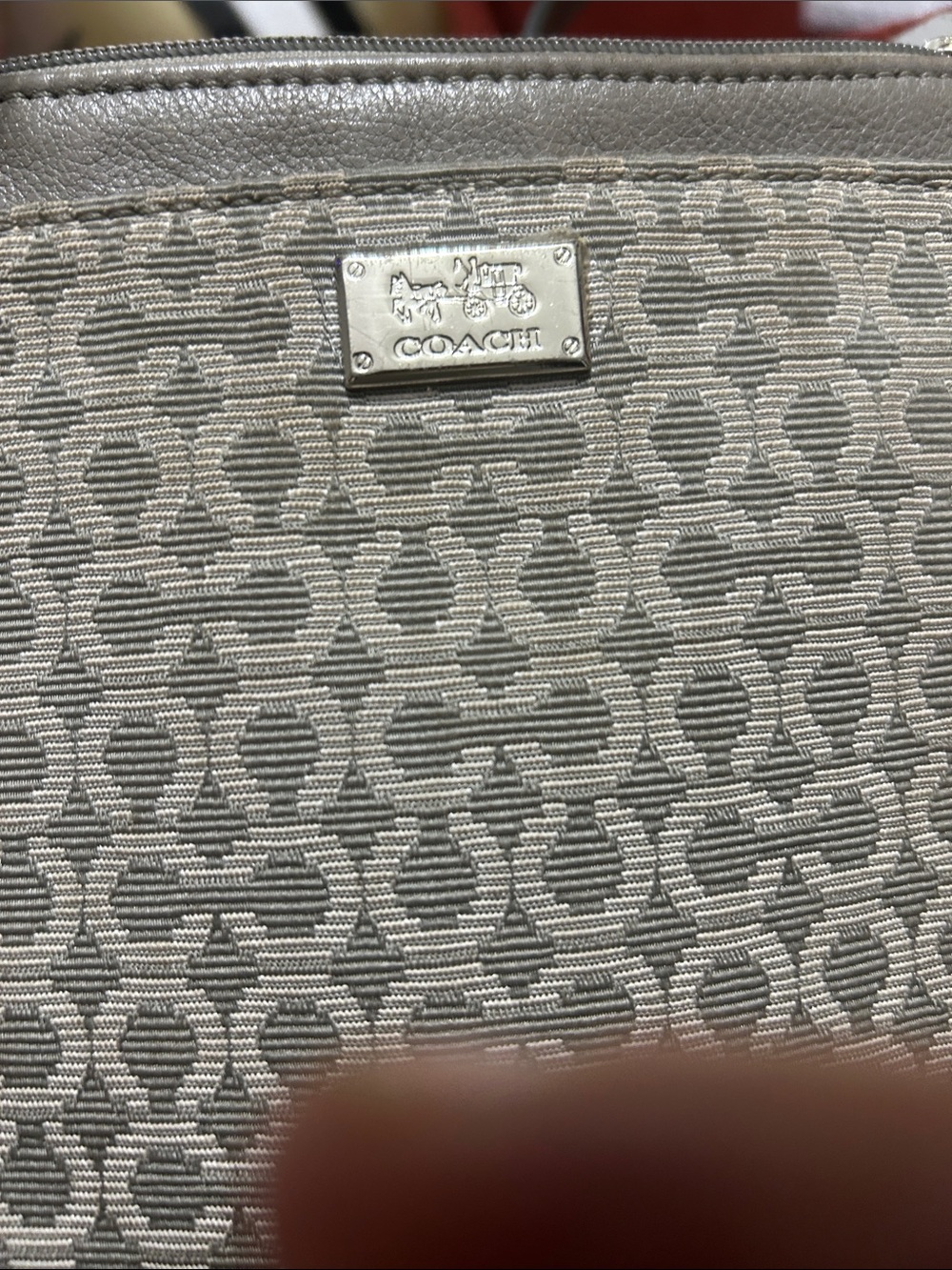 Vintage Coach Taupe Crossbody Bag - Picture 3 of 4